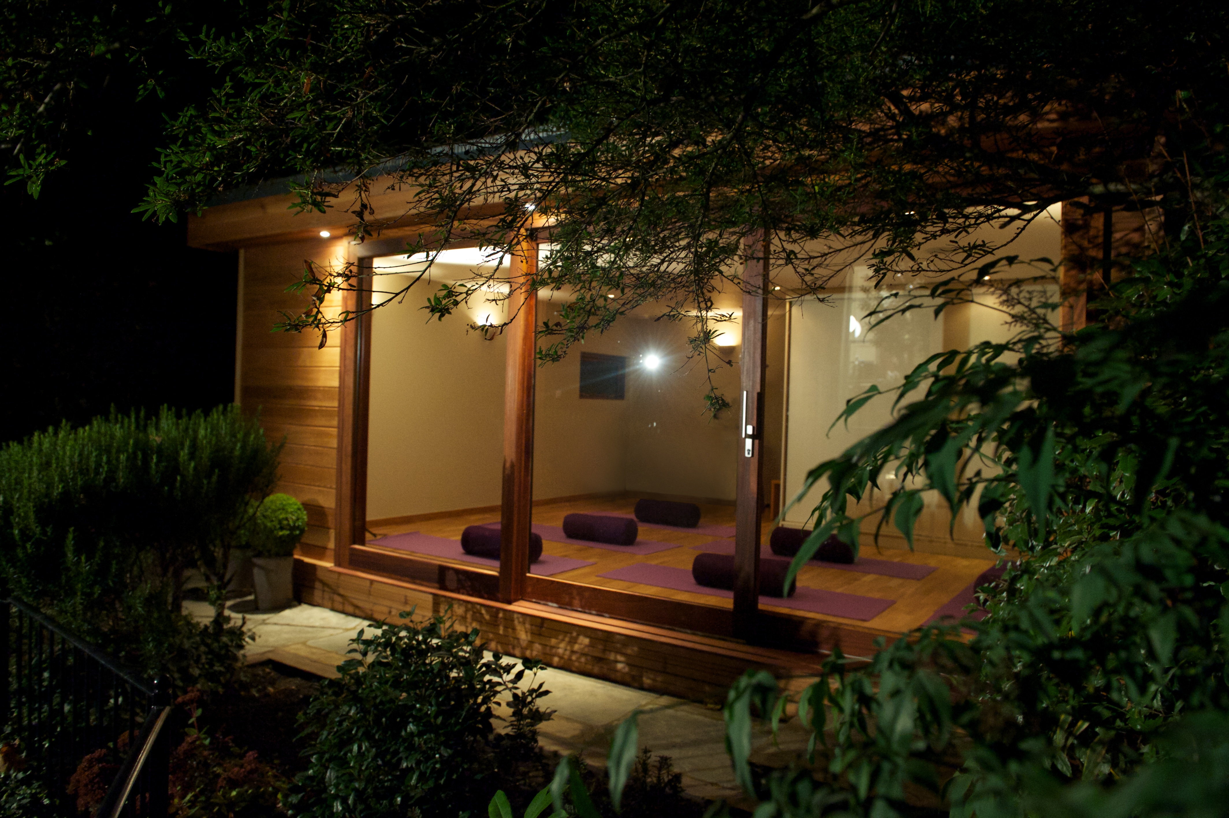Catherine Adams yoga studio by The Garden Escape Catherine Adams yoga studio by The Garden Escape
