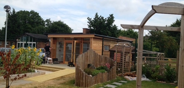 Pilgrim School Eco-Classroom by The Learning Escape Pilgrim School Eco-Classroom by The Learning Escape